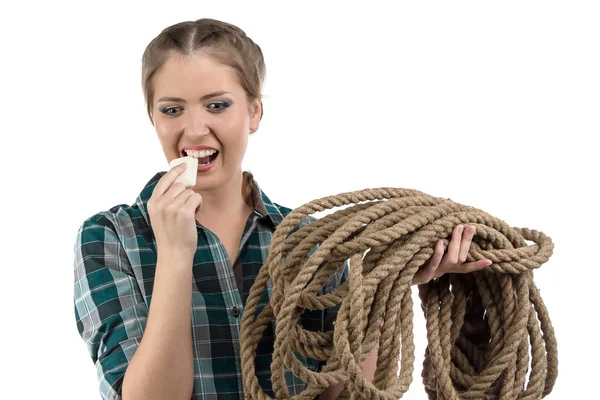 Afbeelding van jonge vrouw met de zeep en bindgaren — Stockfoto