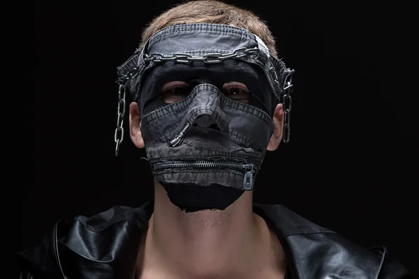 Photo of madman in handmade mask — Stock Photo, Image