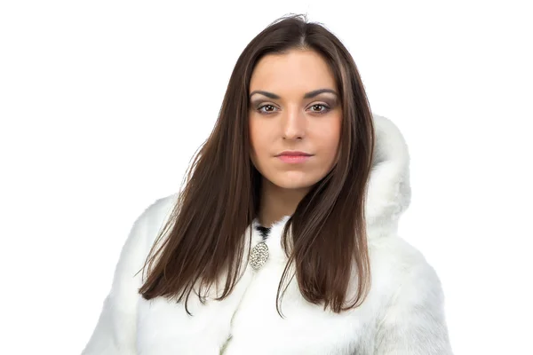 Image de femme mignonne en manteau de fourrure blanche — Photo