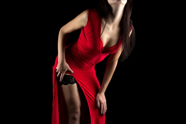 Portret dowiedział się do przodu kobieta w czerwonej sukience — Zdjęcie stockowe