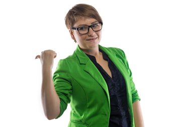 Başparmak ile tombul genç kadın fotoğrafı 