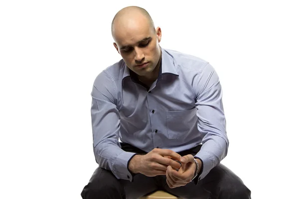 Imagen hombre de negocios sin pelo usando un reloj — Foto de Stock