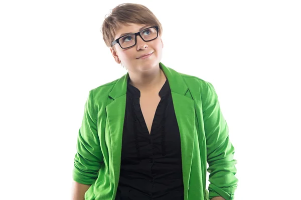Фото пухлой женщины в зеленой куртке, смотрящей вверх — стоковое фото