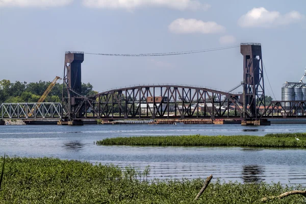 Norfolk Güney Tennessee Nehri Lift Köprüsü