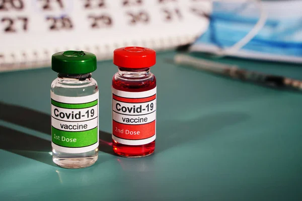 Dos viales de vacuna de Covid-19. Imagen de archivo