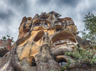 Vietnam, Dalat. 4 Mayıs 2015. Madam asmak Nga'nın tımarhane