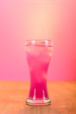 Kırmızı üzüm suyu ve arka plan