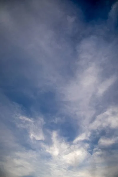 Ciel Bleu Avec Nuages Blancs Parfait Pour Remplacement Ciel — Photo