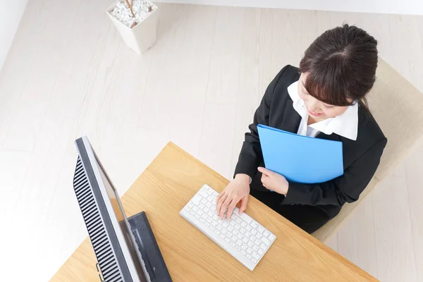 Young Businesswoman Working Office — Stock Photo, Image