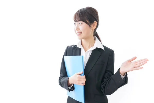 Mulher Jovem Orientando Clientes — Fotografia de Stock