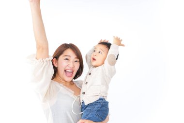 Sevimli küçük çocuk ve anne..