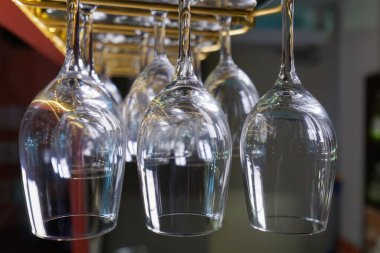 Çubuk cam resmin kapanışı.