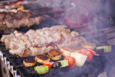 Mangal ve ızgara tavuk..