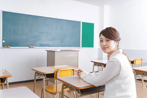 Leerling Zittend Stoelen Klas — Stockfoto