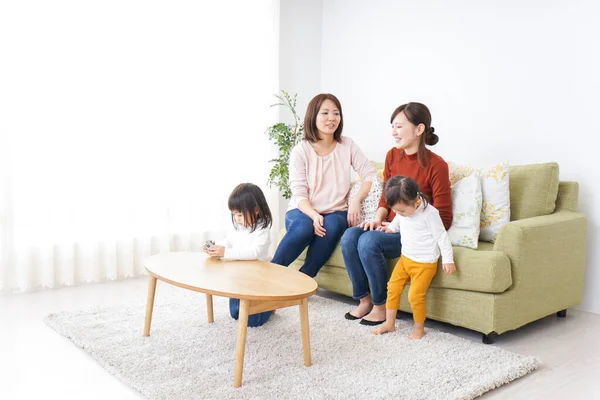 Concepto Encuentro Relativo Personas Casa — Foto de Stock