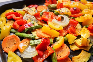 Kızarmış sebze görüntüsü, yakın plan.