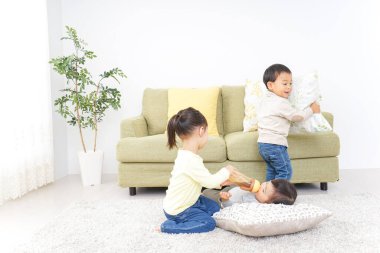 Mutlu oyun çocuk imajı.