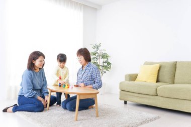  Dost canlısı üç nesildir