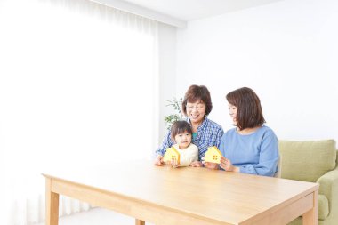  Aile gayrimenkulleri eğlendiriyor..