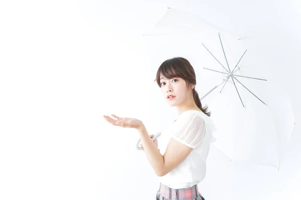 Jonge Vrouw Met Een Paraplu — Stockfoto
