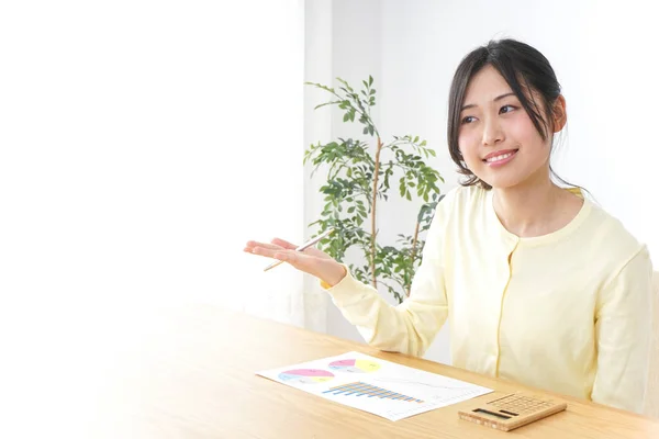 Young Woman Working Office — Stock Photo, Image