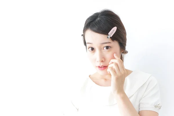 Jeune Femme Asiatique Appliquant Maquillage — Photo