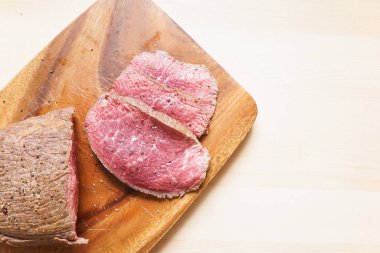 El yapımı biftek. Görüntüyü kapat.