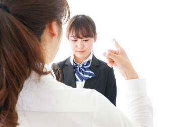 Öğretmen tarafından kızdırılan öğrenci.