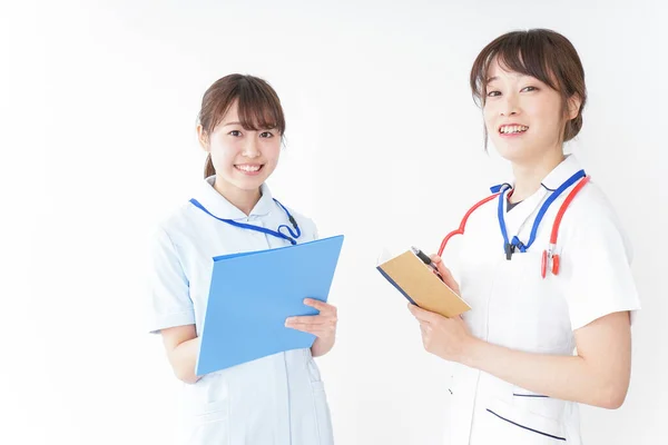Duas Jovens Enfermeiras Imagem — Fotografia de Stock