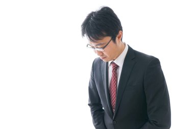 Genç işadamı özür diliyor.