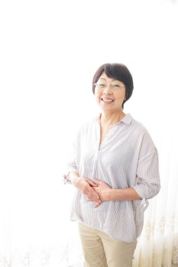 Asya Yaşı Kadın İmajı