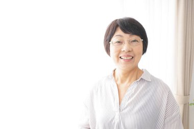 Asya Yaşı Kadın İmajı