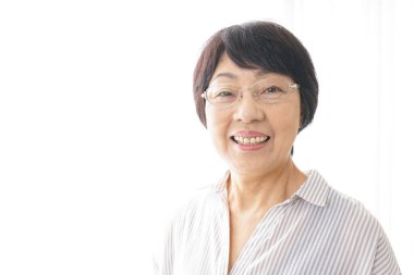 Asya Yaşı Kadın İmajı