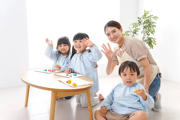 Infirmière Pour Enfants Enfants Maternelle — Photo