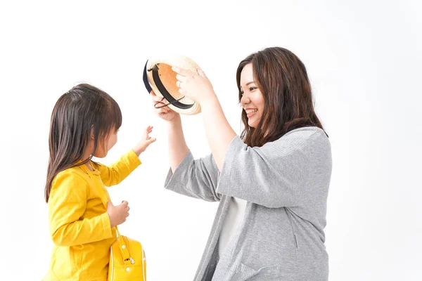 Mãe Mandando Fora Criança Jardim Infância — Fotografia de Stock