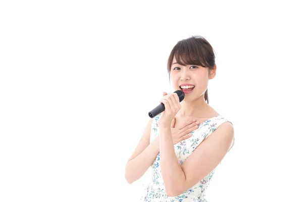 Mujer Joven Cantando Karaoke Micrófono — Foto de Stock