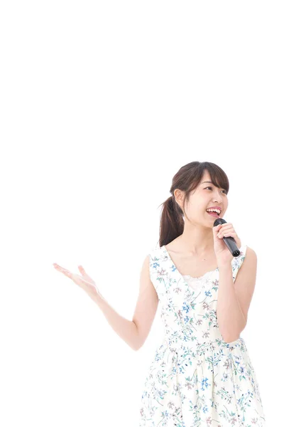 Mujer Joven Cantando Karaoke Micrófono —  Fotos de Stock