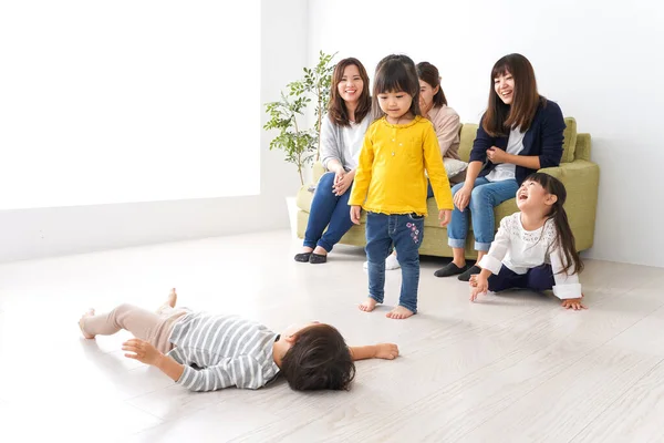 Mothers Friends Children — Stock Photo, Image