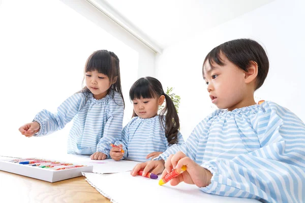 Kinderen Schilderen Kleuterschool — Stockfoto