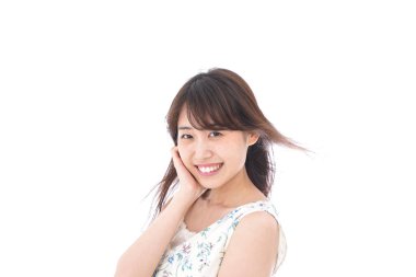 Beyaz arka planda izole edilmiş Asyalı Kadın