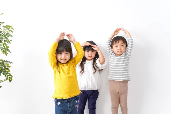 Niños Jugando Jardín Infantes — Foto de Stock