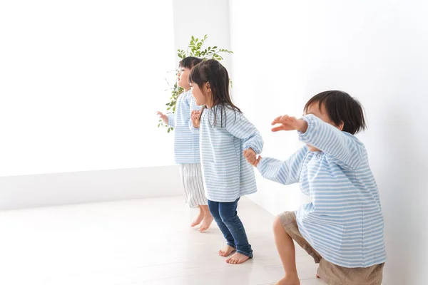 Children Playing Kindergarten — Stock Photo, Image