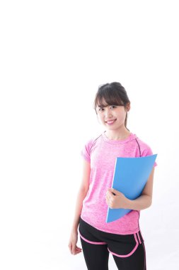 Sportif atletik kadın antrenmanı 