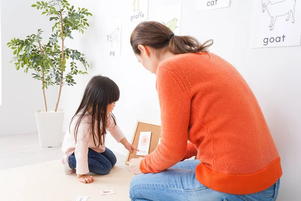 Little Girl Studying English Teacher — Stock Photo, Image