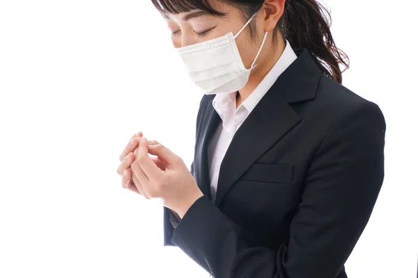 Junge Frau Maske Leidet Allergie — Stockfoto