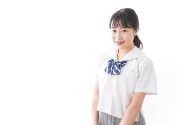 Gülümseyen genç öğrenci