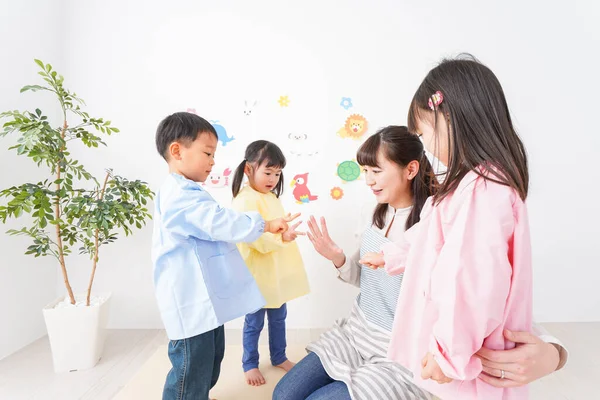 Children Teacher Kindergarten — Stock Photo, Image