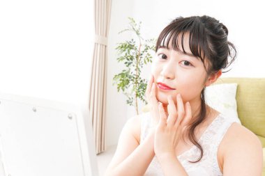 Genç kadın güzellik imajı