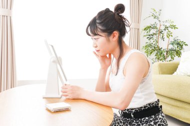 Genç kadın güzellik imajı