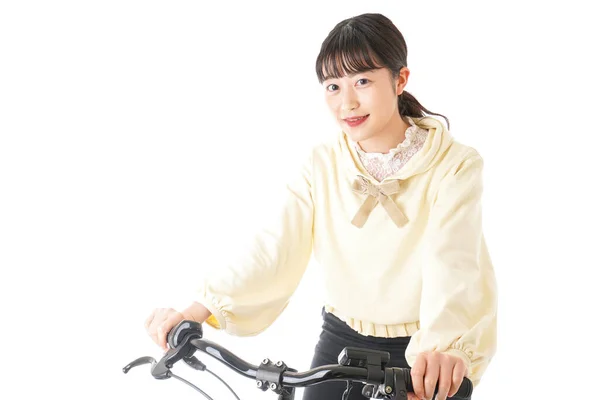 Bisiklet Süren Genç Bir Kadın — Stok fotoğraf